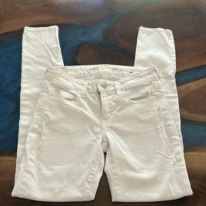 American Eagle White Skinny Jeans 4R